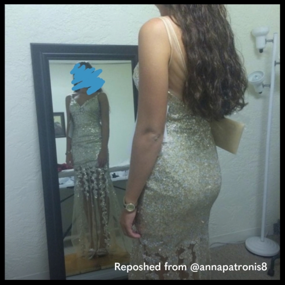 Prom / homecoming gold sequin glitter dress - Picture 2 of 4